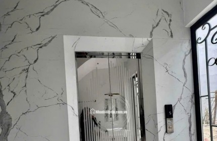 Cho thuê nhà, THANG MÁY, 158m2- 5T, Nguyễn Tuân, Vũ Trọng Phụng -53 tr